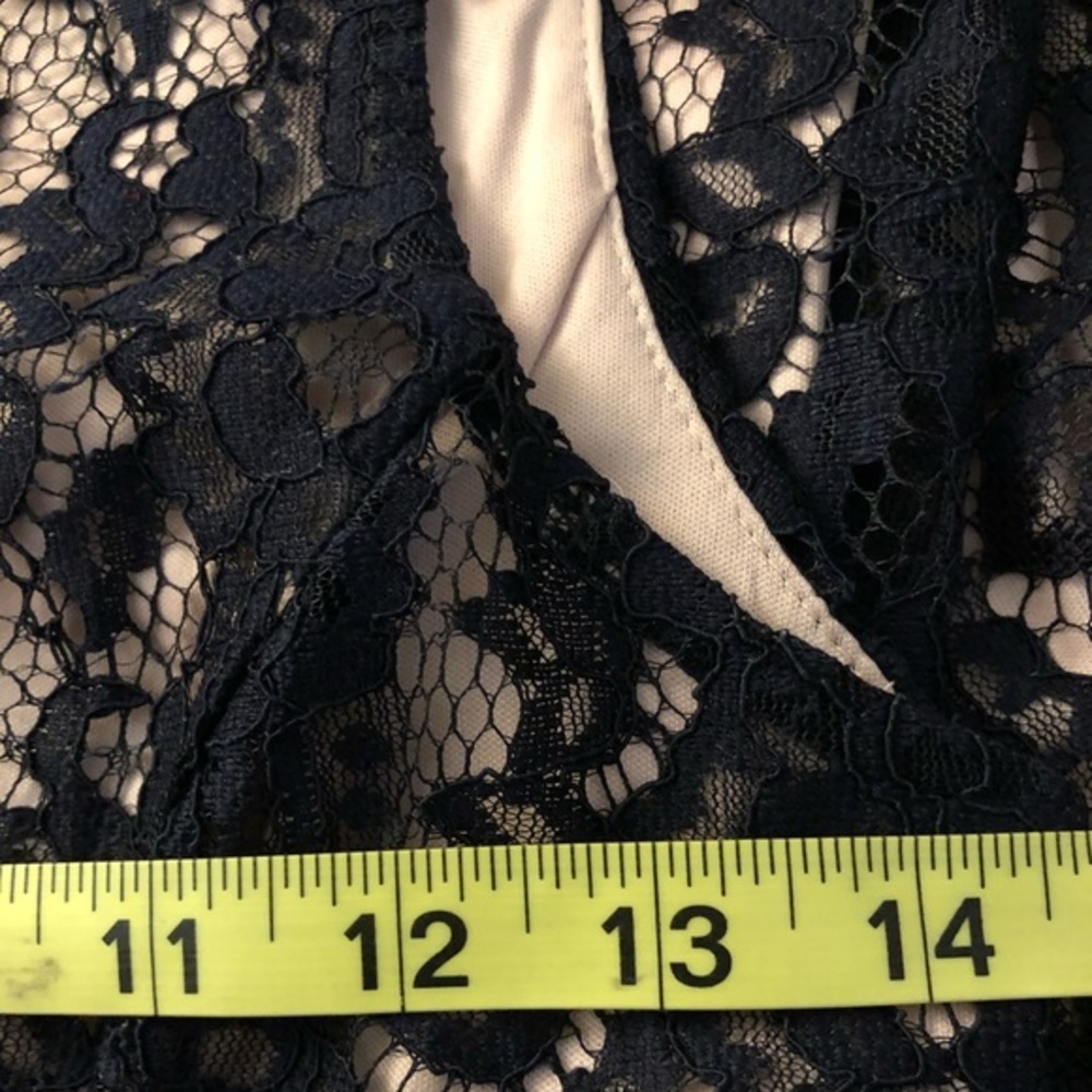 Speechless laced crochet black dress size XS or - Picture 6 of 7